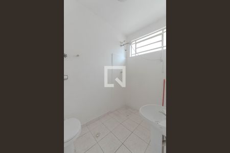 Banheiro de kitnet/studio à venda com 1 quarto, 26m² em Centro Histórico de São Paulo, São Paulo