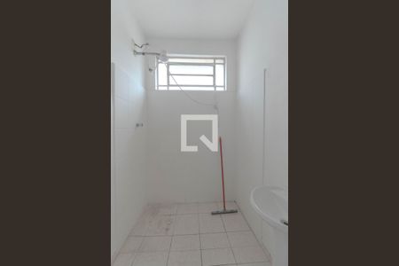 Banheiro de kitnet/studio à venda com 1 quarto, 26m² em Centro Histórico de São Paulo, São Paulo