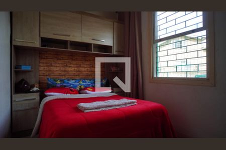 Quarto 2 de casa à venda com 2 quartos, 200m² em Passo D’areia, Porto Alegre