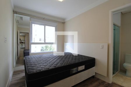 Suíte de apartamento para alugar com 2 quartos, 112m² em Moema, São Paulo