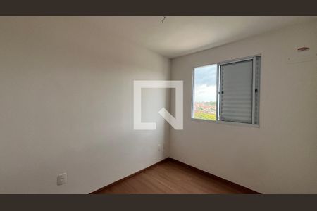 Quarto 2 de apartamento para alugar com 2 quartos, 50m² em Vila Satúrnia, Campinas