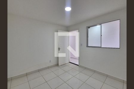 Quarto de casa de condomínio à venda com 1 quarto, 50m² em Vargem Pequena, Rio de Janeiro