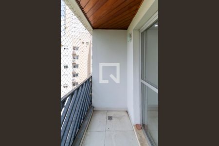 Sacada de apartamento à venda com 2 quartos, 67m² em Vila Alexandria, São Paulo