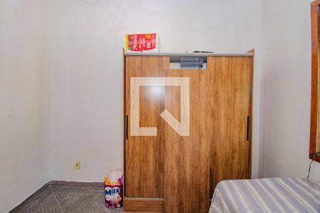 Quarto de casa para alugar com 4 quartos, 96m² em Rubem Berta, Porto Alegre