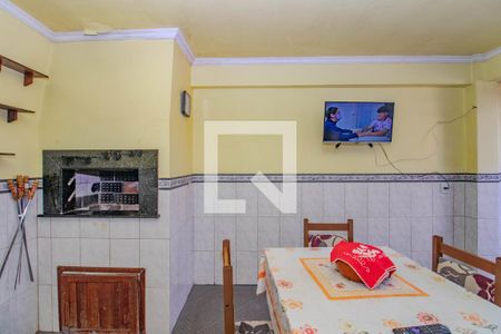 Sala ( Casa Fundos) de casa à venda com 4 quartos, 96m² em Rubem Berta, Porto Alegre