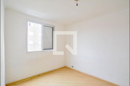 Quarto 2 de apartamento para alugar com 2 quartos, 56m² em Conjunto Residencial Planeta, Santo André