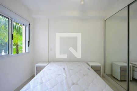 Quarto de apartamento para alugar com 2 quartos, 33m² em Panamby, São Paulo