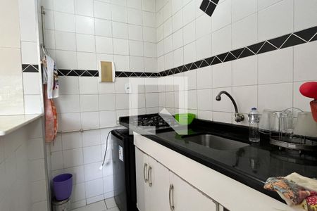 Cozinha de kitnet/studio para alugar com 1 quarto, 23m² em Itararé, Santos