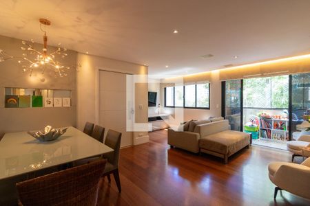 Sala de apartamento à venda com 3 quartos, 121m² em Indianópolis, São Paulo