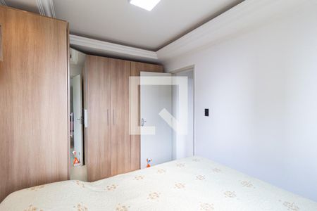 Quarto 1 de apartamento à venda com 2 quartos, 55m² em Jardim Roberto, Osasco