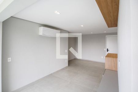 Sala de apartamento para alugar com 3 quartos, 85m² em City América, São Paulo