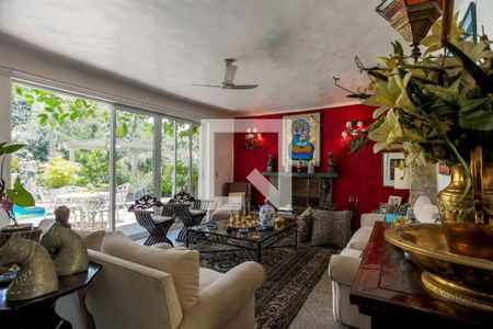 Foto 01 de casa de condomínio à venda com 3 quartos, 430m² em Itanhangá, Rio de Janeiro