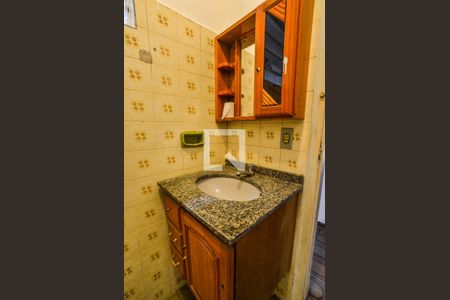 Banheiro de casa para alugar com 1 quarto, 150m² em Jardim do Estádio, Santo André