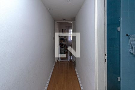 corredor para os cômodos_2 de casa à venda com 2 quartos, 110m² em Bosque da Saúde, São Paulo