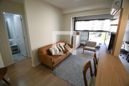 Sala de apartamento para alugar com 1 quarto, 39m² em Cambuí, Campinas