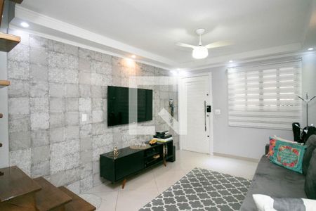 Sala de casa à venda com 2 quartos, 140m² em Vila Galvão, Guarulhos