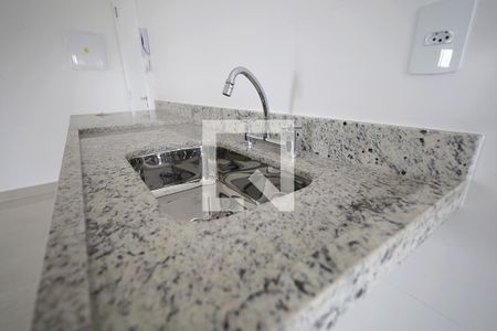 Sala/Cozinha de apartamento à venda com 2 quartos, 69m² em Parque das Nações, Santo André