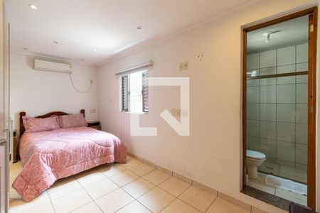 Suíte  de casa à venda com 2 quartos, 130m² em Jardim Oriental, São Paulo