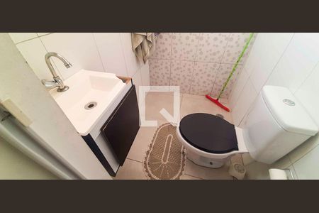 Banheiro da Suíte de casa à venda com 1 quarto, 140m² em Vila Yolanda, Osasco