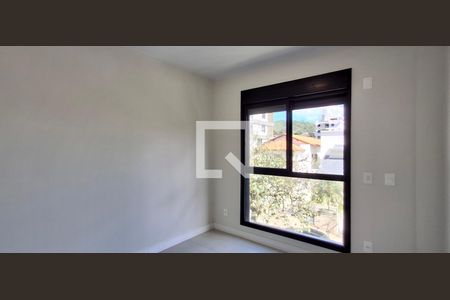 Quarto de apartamento para alugar com 2 quartos, 75m² em Centro, Florianópolis