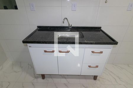 Sala/Cozinha de apartamento para alugar com 2 quartos, 125m² em Vila Santa Cruz, Duque de Caxias