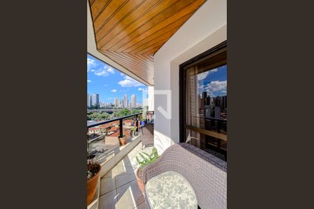 Varanda da Sala de apartamento à venda com 3 quartos, 155m² em Vila Regente Feijó, São Paulo