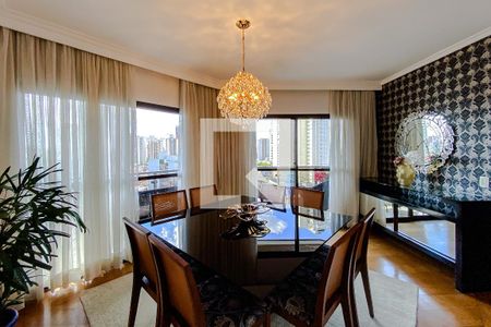 Sala de apartamento à venda com 3 quartos, 155m² em Vila Regente Feijó, São Paulo