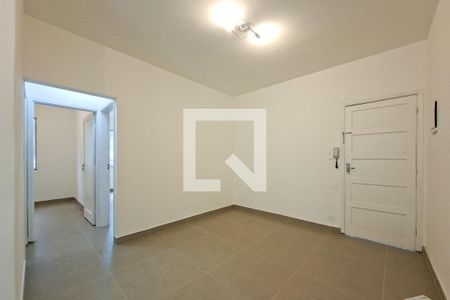 Sala de apartamento para alugar com 2 quartos, 65m² em Guilhermina, Praia Grande