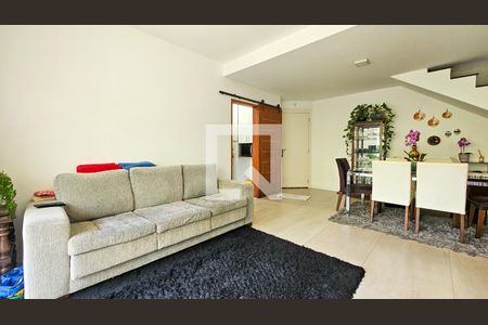Sala de casa de condomínio à venda com 3 quartos, 96m² em Usina Piratininga, São Paulo