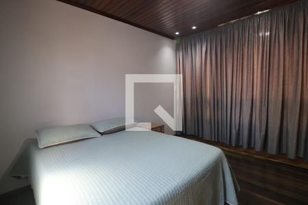 Quarto 1 de casa à venda com 4 quartos, 345m² em Mathias Velho, Canoas