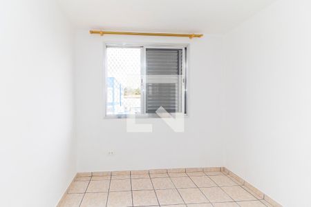 Quarto 1 de apartamento para alugar com 2 quartos, 56m² em Conjunto Habitacional Fazenda do Carmo, São Paulo