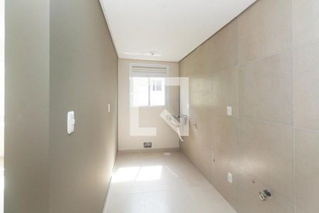 Cozinha de apartamento para alugar com 1 quarto, 49m² em Bom Jesus, Porto Alegre