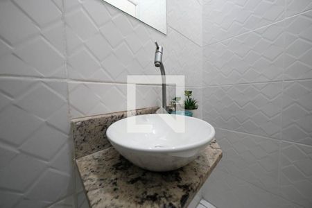 Lavabo de casa à venda com 2 quartos, 168m² em Jardim Danfer, São Paulo