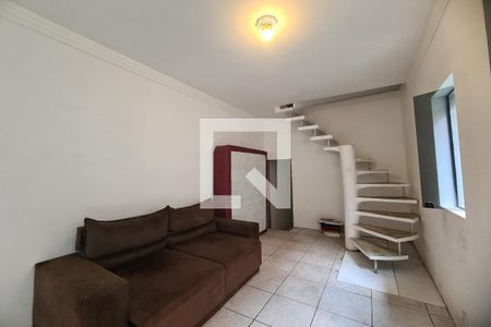 Sala 2 de casa para alugar com 3 quartos, 100m² em Jardim Sapopemba, São Paulo