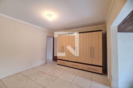 Quarto 1 de casa para alugar com 3 quartos, 100m² em Jardim Sapopemba, São Paulo