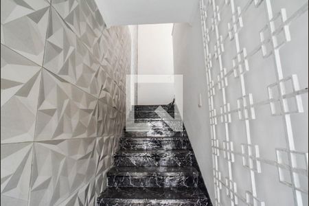 Escada de casa à venda com 3 quartos, 244m² em Centro, Santo André