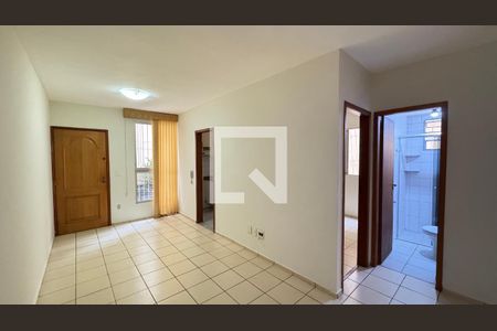 Sala de apartamento para alugar com 3 quartos, 65m² em Buritis, Belo Horizonte