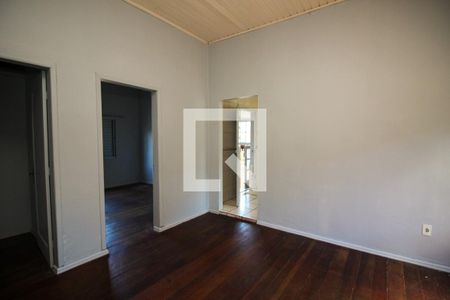 Sala de casa para alugar com 3 quartos, 90m² em Medianeira, Porto Alegre