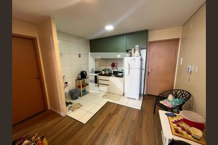 Sala/Cozinha de apartamento para alugar com 2 quartos, 34m² em Conjunto 12, Brasília