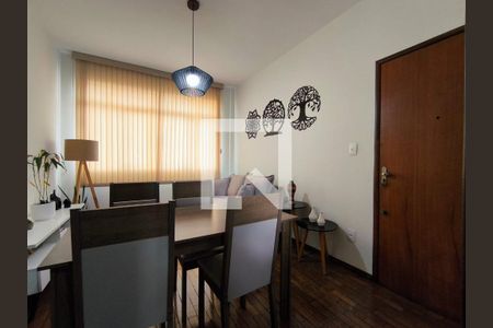 Sala de apartamento à venda com 2 quartos, 60m² em Colégio Batista, Belo Horizonte
