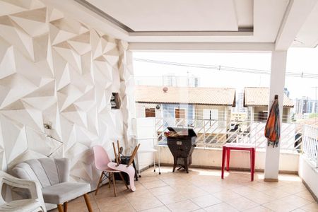 Varanda - Casa 2 de casa à venda com 5 quartos, 250m² em Vila das Palmeiras, Guarulhos