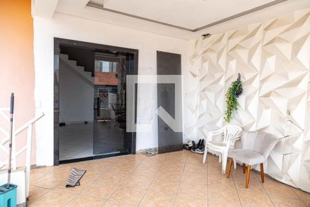 Varanda - Casa 2 de casa à venda com 5 quartos, 250m² em Vila das Palmeiras, Guarulhos