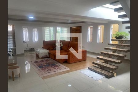 Casa à venda com 3 quartos, 370m² em Vila Regente Feijó, São Paulo
