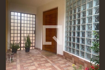 Casa à venda com 3 quartos, 370m² em Vila Regente Feijó, São Paulo