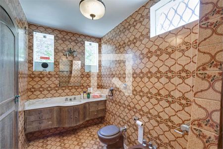 Casa à venda com 4 quartos, 404m² em Chácara Monte Alegre, São Paulo