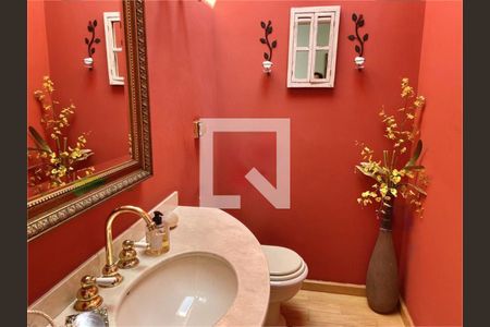 Casa à venda com 4 quartos, 345m² em Jardim dos Estados, São Paulo