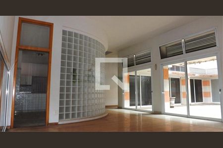 Casa à venda com 4 quartos, 520m² em Cidade Ademar, São Paulo