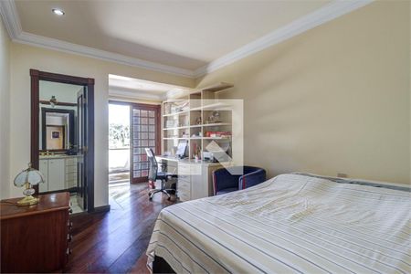 Casa à venda com 4 quartos, 788m² em Jardim dos Estados, São Paulo