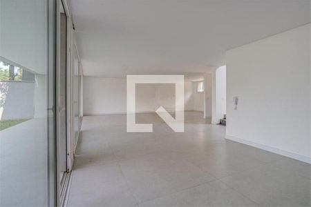 Casa à venda com 4 quartos, 401m² em Campo Belo, São Paulo