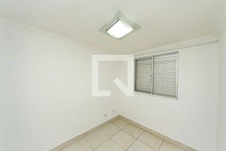 Quarto 2 de apartamento para alugar com 2 quartos, 47m² em Jardim Ângela (zona Leste), São Paulo